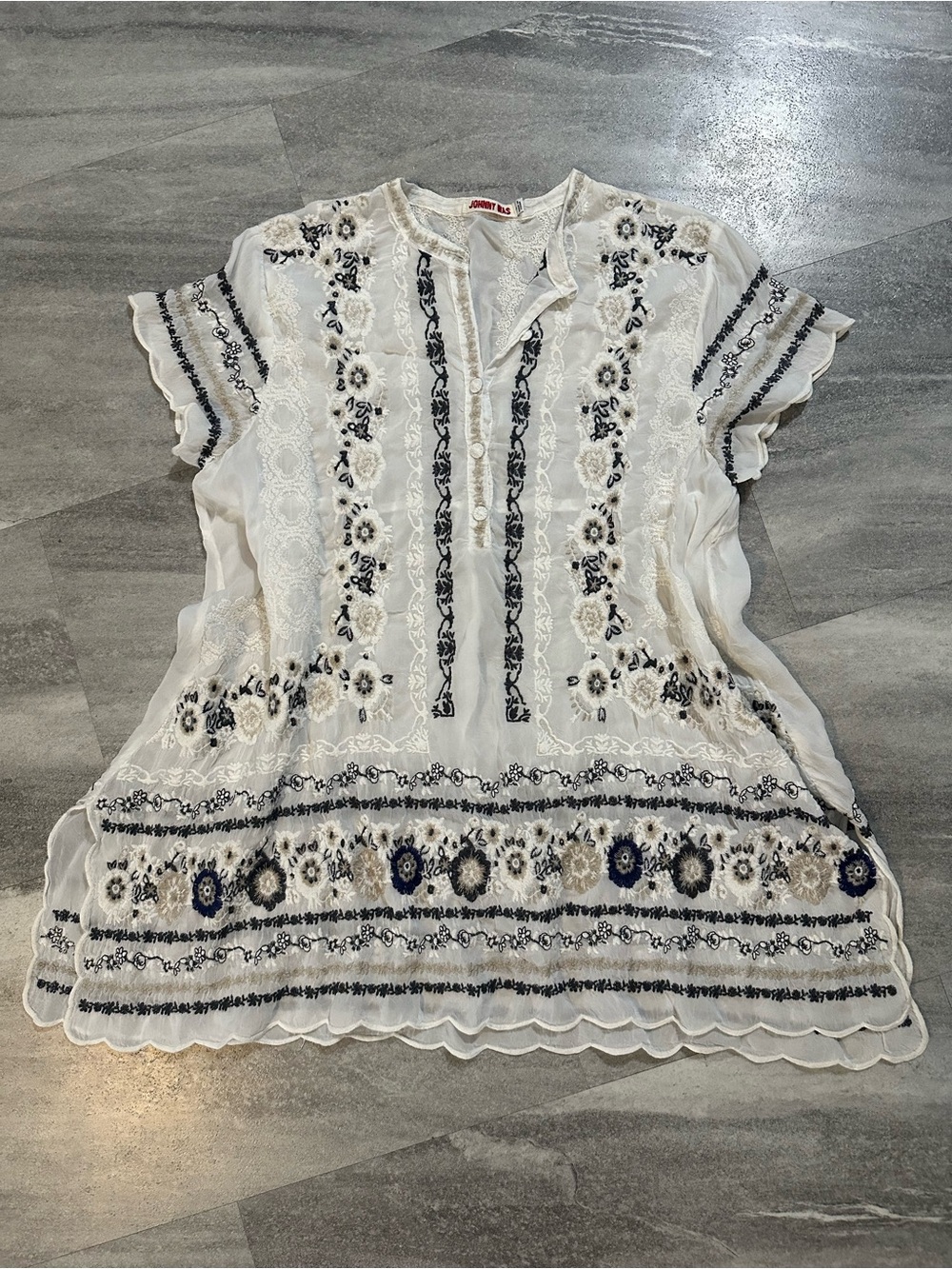 Johnny Was White Embroidered Cupra Rayon Boho Tunic Top Short Sleeve Large